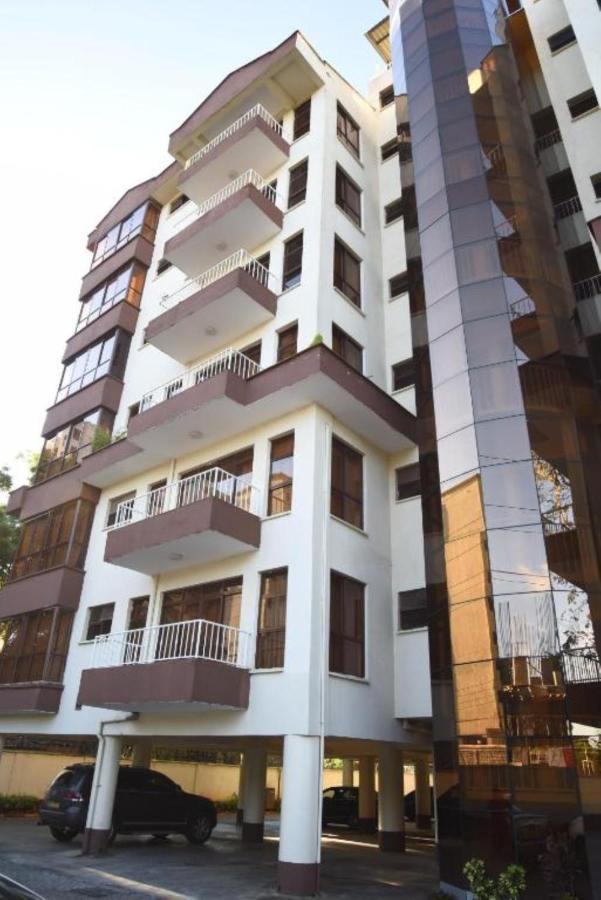 Kandiz Queendom Nairobi Exteriör bild