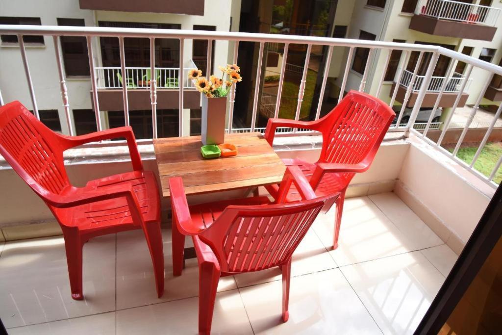 Kandiz Queendom Nairobi Exteriör bild